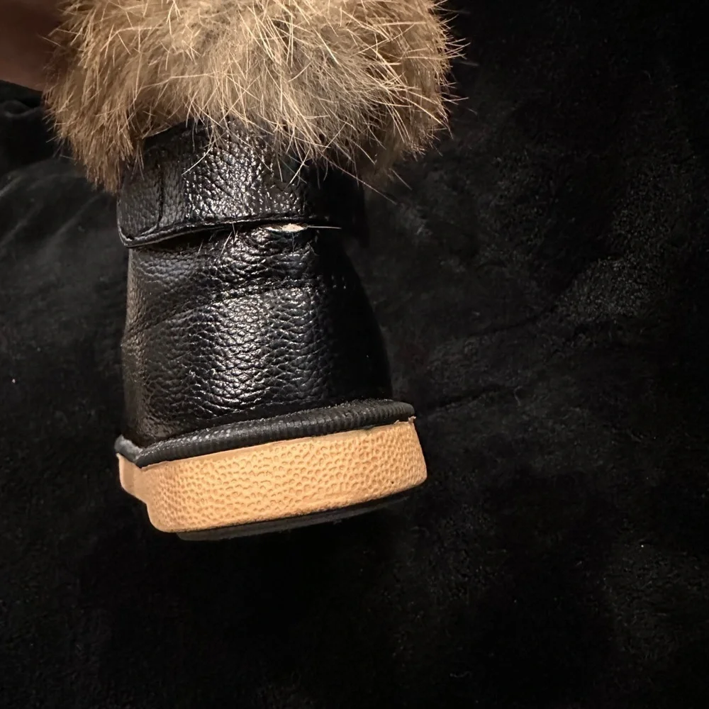 local childrens boutique warm black